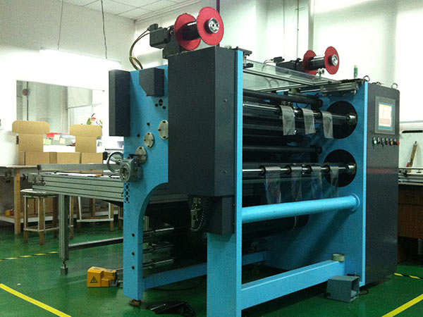 TTR半自動分切機