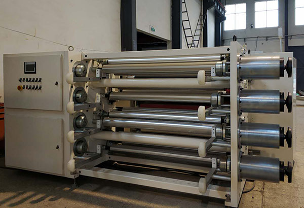 干法鋰電池專用復(fù)合機